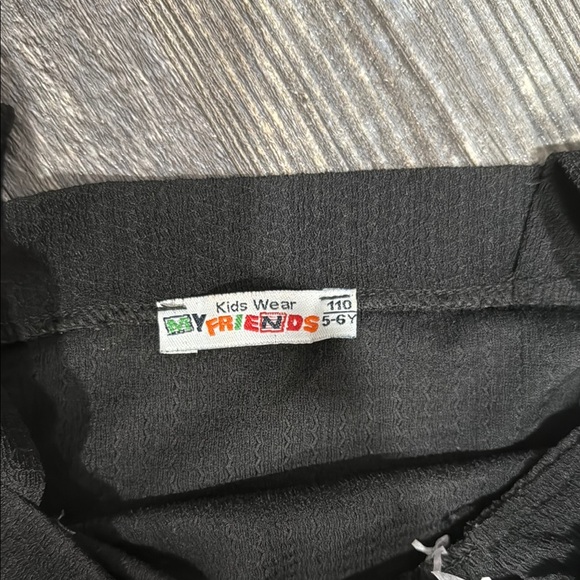 Black Top and Plaid Skirt Set with Bow for girls - Picture 7 of 8